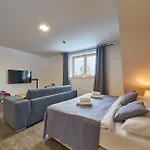 Obzor 3*