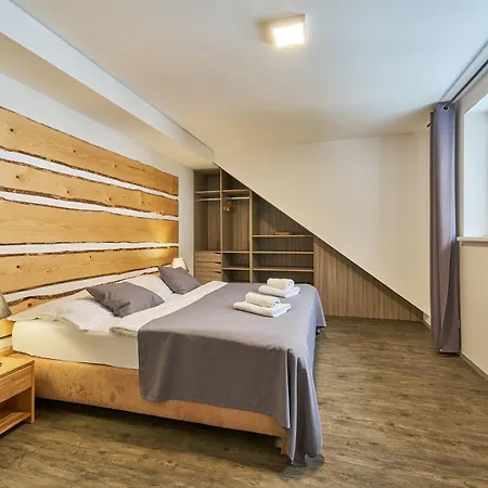 Obzor Hotel 3*