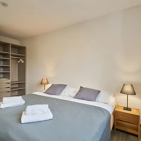 Obzor 3* 派克波特斯耐兹库