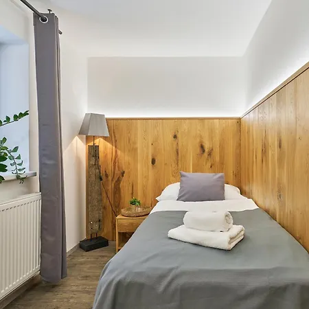 Obzor Hotel Pec pod Snezkou