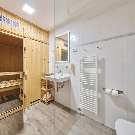 Obzor Hotel