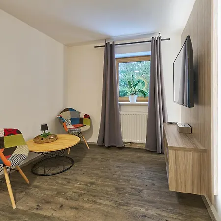 Obzor 派克波特斯耐兹库