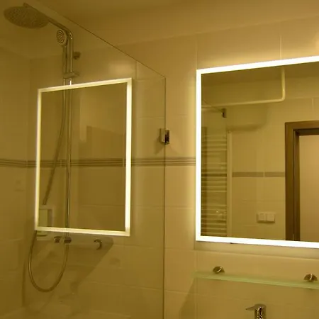 Hotel Obzor 3*