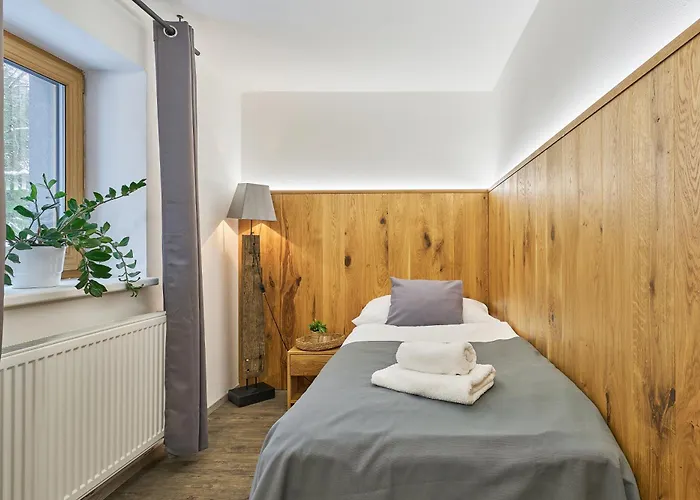 Obzor Hotell Pec pod Snezkou