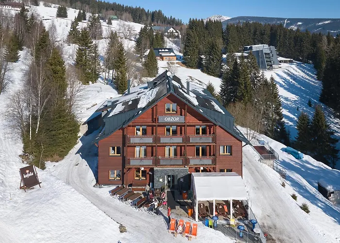 Hotell Obzor Pec pod Snezkou