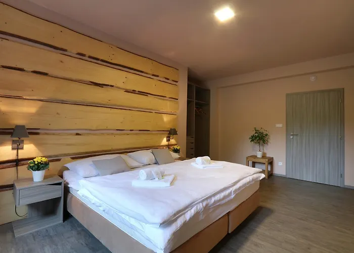 Obzor Hotell 3*